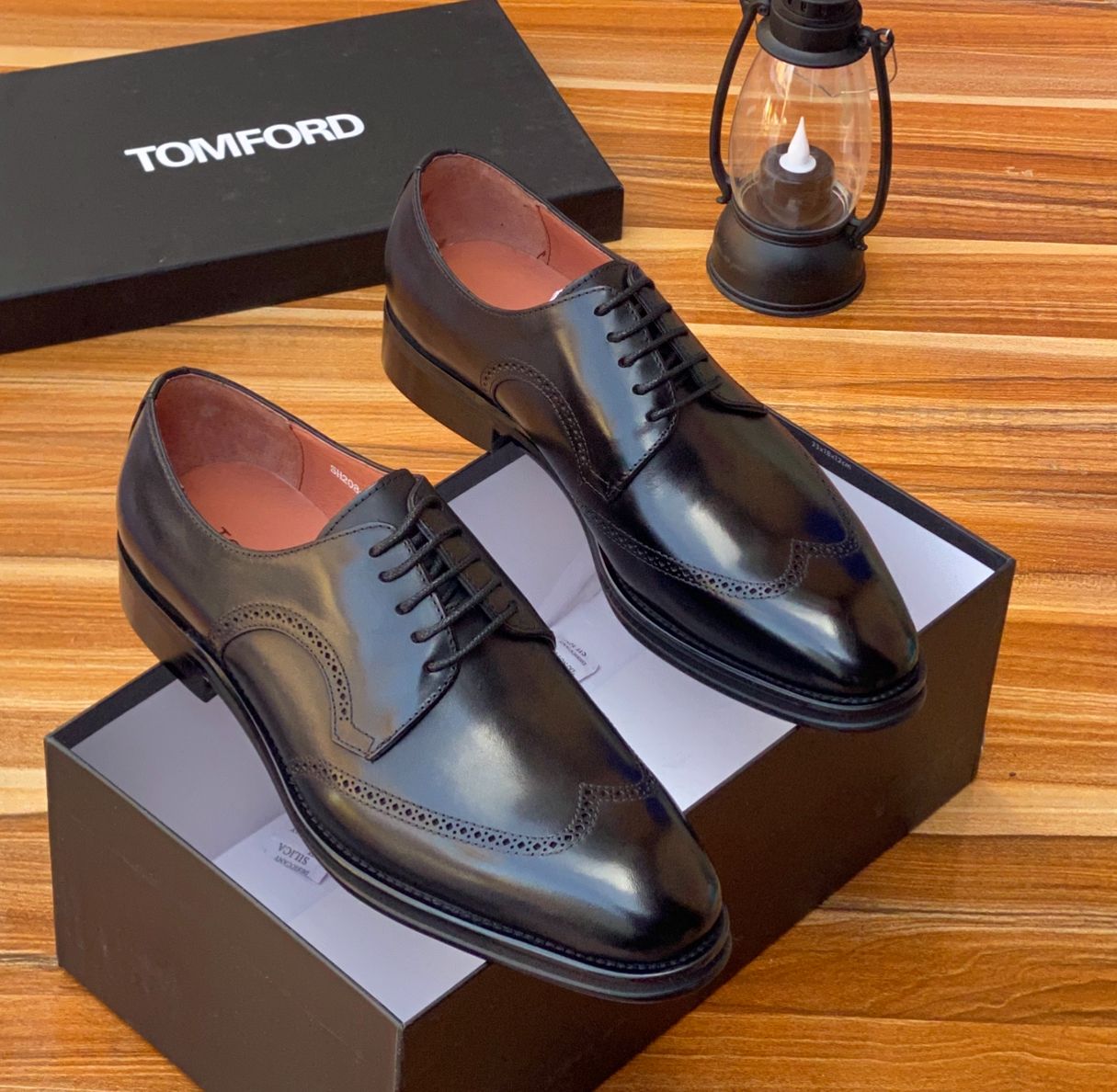 TOMFORD