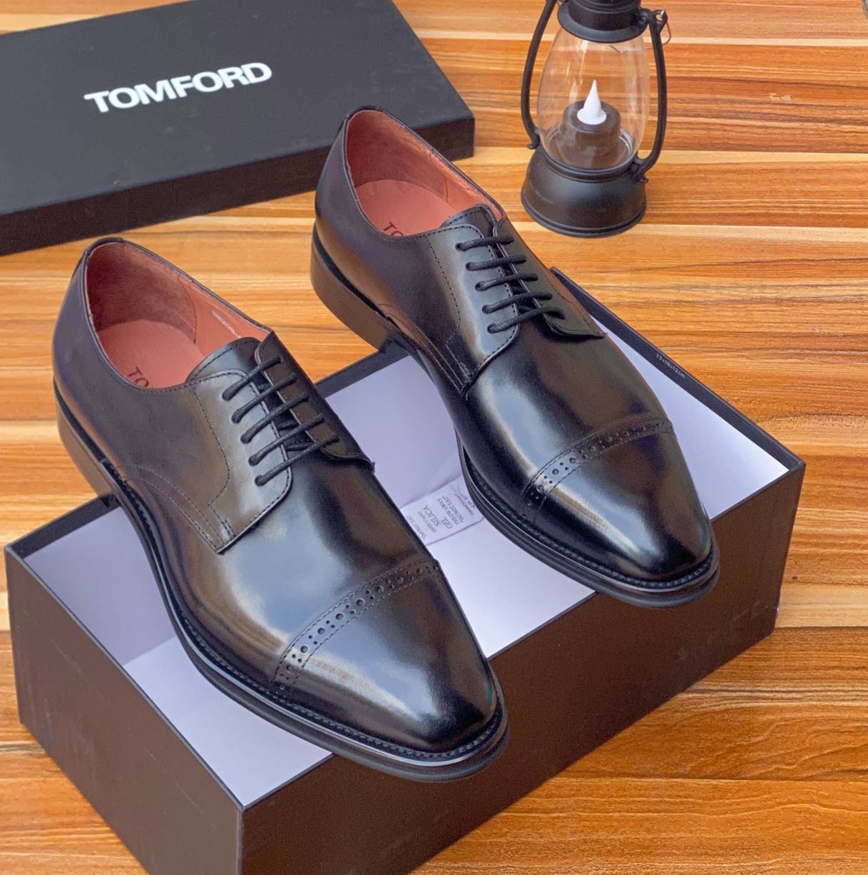 TOMFORD